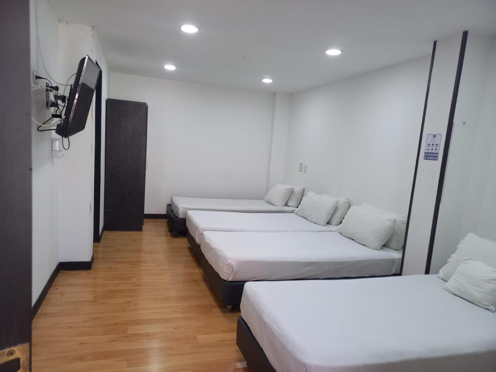 Hotel Star Plus Bogotá Extérieur photo